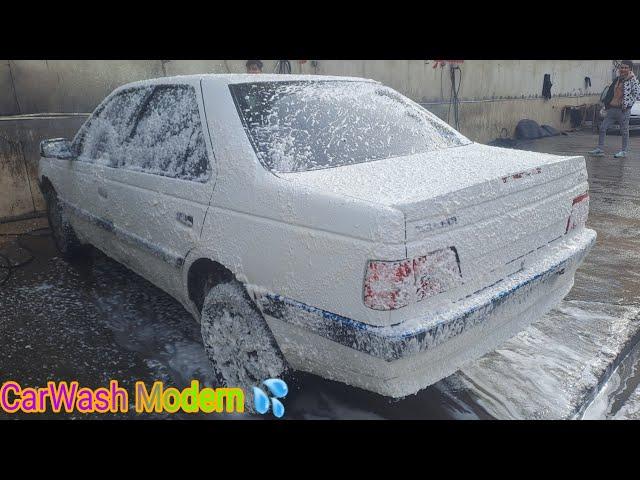 car wash/Washing and cleaning a very dirty car | Washing a car with a lot of foam