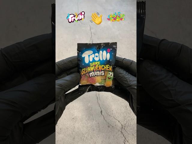 Trolli Sour Glow Worms Minis Unboxing