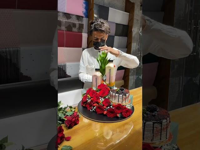 تحدي في تنسيق الفراوله مع ورد  شاهد النتيجه شكل خورافي 