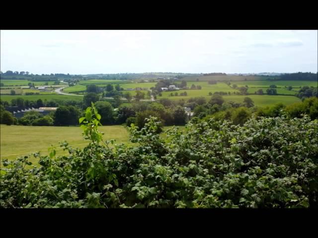 Newgrange and Hill of Tara Day Trip from Dublin Ireland　ニューグレンジ古墳とタラの丘　ダブリンからの日帰りバスツアー