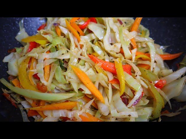 THE MOST DELICIOUS JAMAICAN STEAMED CABBAGE | FRIED CABBAGE | STIR FRY CABBAGE RECIPE