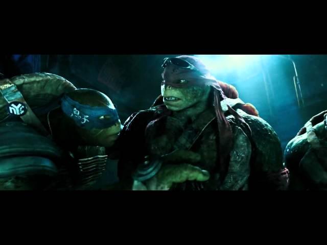 Ninja Turtles 2014 HD - Sneaking into the lair