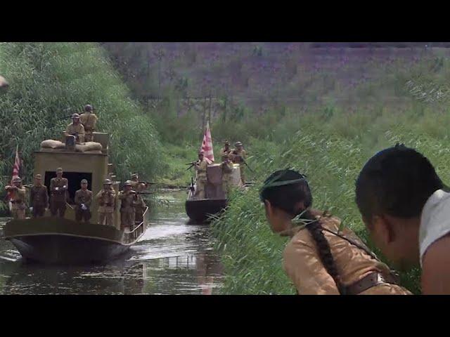 【Full Movie】日軍進村屠殺，哪料村姑擅長水戰，一人幹掉日軍大隊  ️  抗日  MMA | Kung Fu