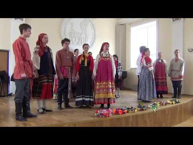 Фольклорный ансамбль младших курсов  отдела РНХ МК им. Гнесиных