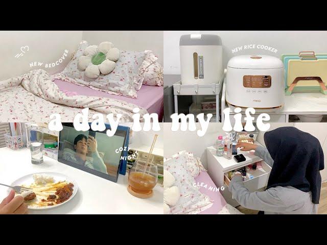 A Day In My Life Anak Kost : Beres-beres, New Bedcover, Unboxing Rice Cooker 1.8L Low Carbo by Mecoo