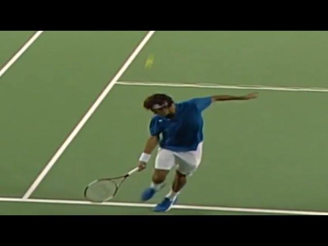 Crazy 360° Spinning Backhand?!? | Federer Moments