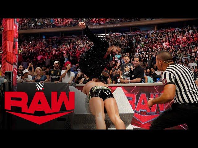 Seth Rollins Stomps Riddle into the steel steps: Raw, July 25, 2022