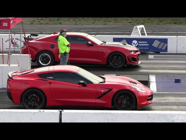 ZL1 Camaro vs Corvette C7 - drag racing