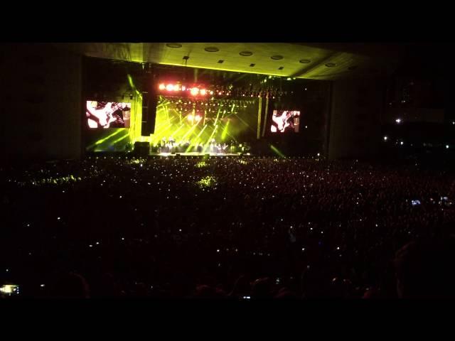 Maroon 5 Live in Nice