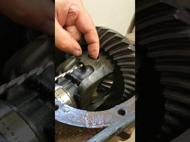 Remove broken  cross pin bolt 8.8 7.5 7.6 gm 12 bolt ford 10  rearend