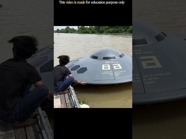 Ufo Boat made by Chinese Man