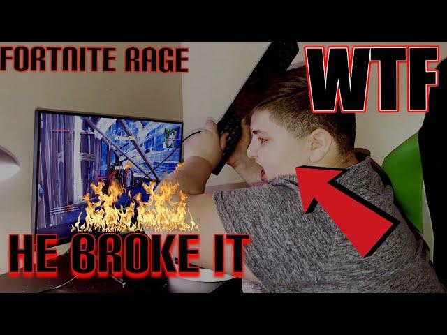 FAT KID rages over fortnite! BREAKS CONTROLLER (caught on camera)