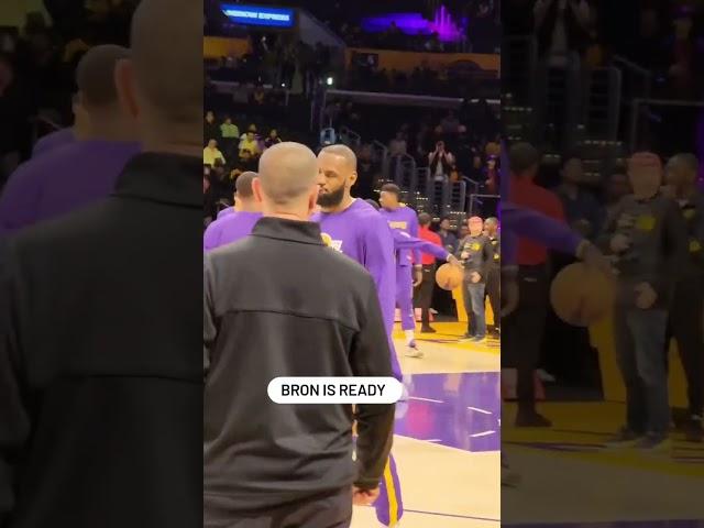 LeBron gets ready ahead of Lakers Vs Pacers!