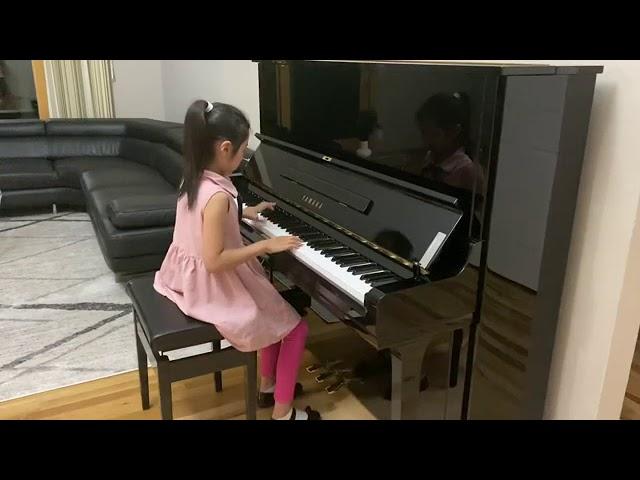 Amber Chen, 7 yrs old, Invention BWV 784 by J.S. Bach, A minor