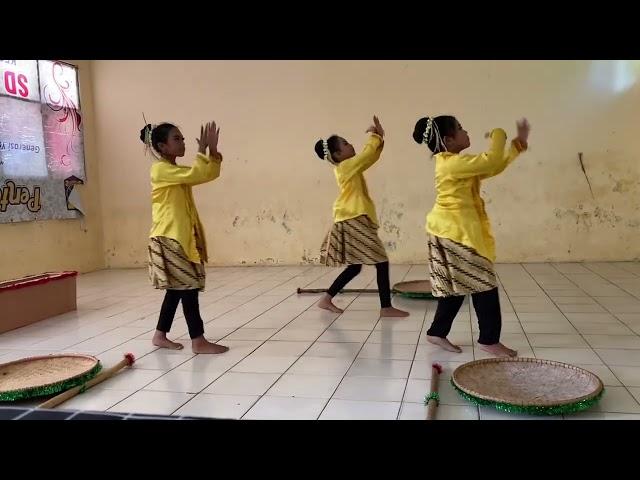 Jaipong Tari Dewi Sri - Anak SD - Kabupaten Sukabumi