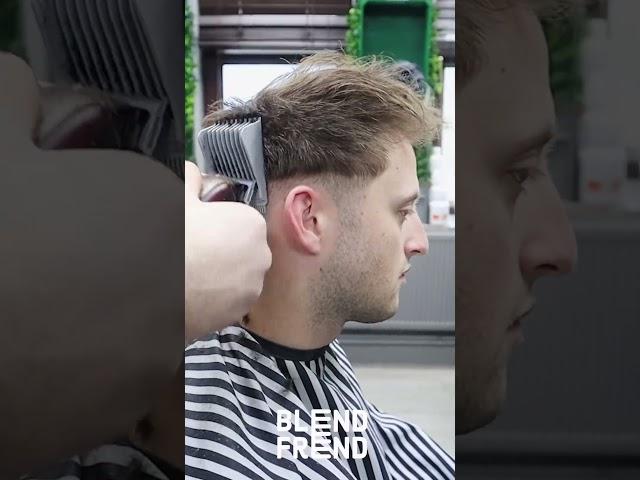 BARBER HACK!! Use this comb to BLEND HAIR!! #barber #shortvideo #haircut #hair #youtube #lifehack