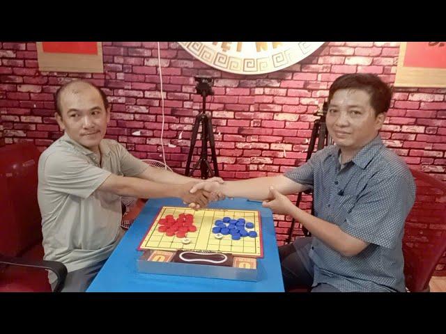 Live cờ tướng úp: Trần Văn Duy vs Quách Đỗ Mộng Vân.