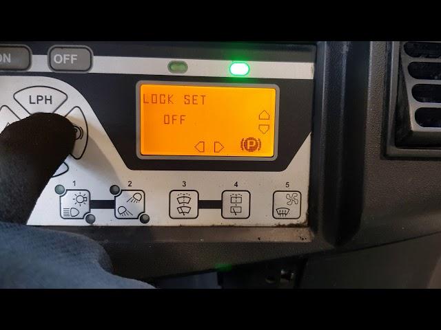 Disable the LPH function through the dashboard - Cesab B300