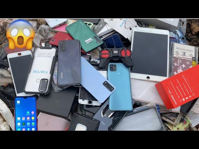 Satisfying Relaxing With Restoring Abandoned Destroyed Phone, Found a lot of broken phones!