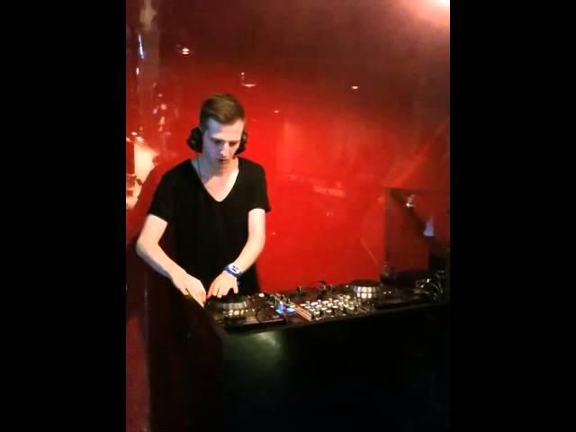 Maxim Mineev @ Room Bar part 2