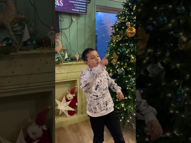 Арслан Крымчурин. Merry Christmas 