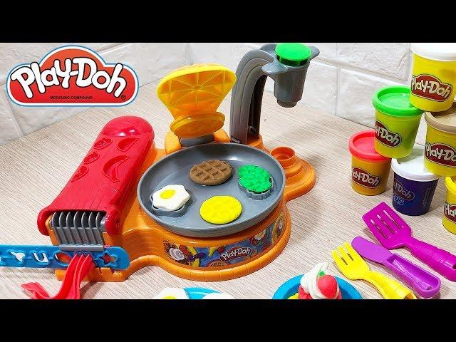 Playdoh Kitchen Creation Làm bữa sáng với trứng ốp la, thịt và bánh Crep - Đồ chơi Chim Xinh