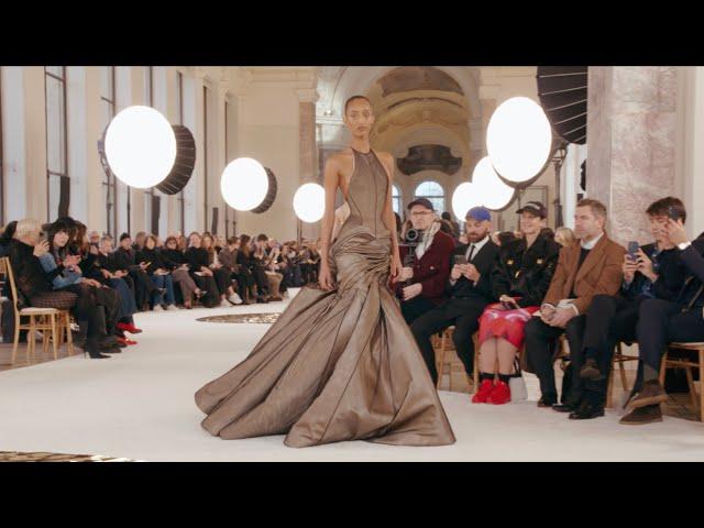 SCHIAPARELLI HAUTE COUTURE SPRING SUMMER SHOW 2025