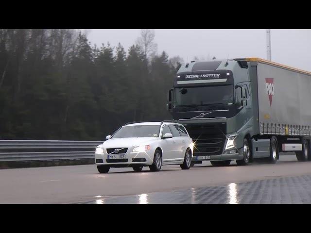 Volvo Trucs-Emergency braking at its best!