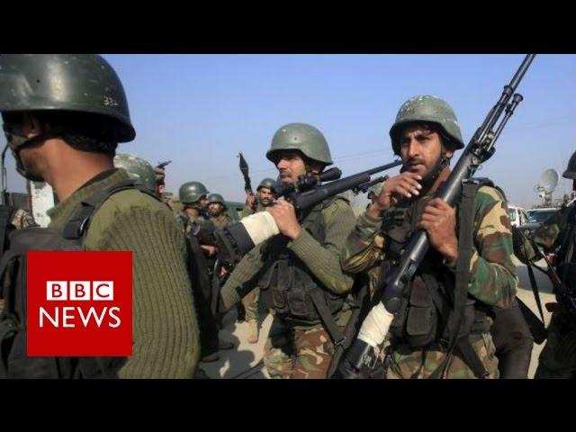 Pakistan Charsadda: Deadly assault on university - BBC News