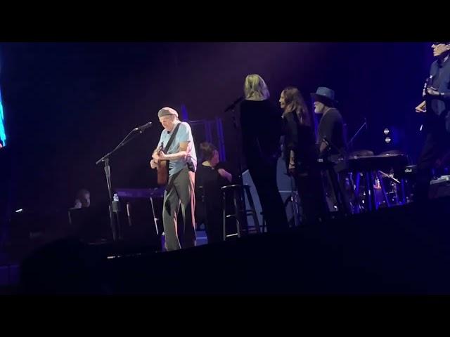 JAMES TAYLOR “SHOWER THE PEOPLE” LIVE IN MANILA 2024