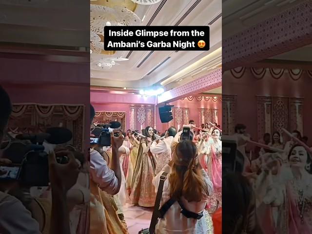 Shloka Ambani HAPPILY plays Garba with father-in-law Mukesh Ambani during Anant-Radhika's festivity