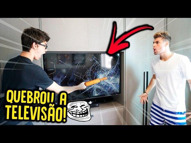 QUEBREI A TV DO REZENDE!! - TROLLANDO REZENDE [ REZENDE EVIL ]