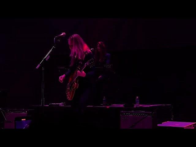 Aly & AJ - Rush live at Des Plaines Theatre 6/28/23