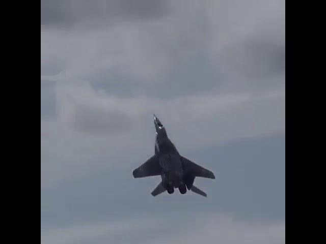 Unbelievable MiG-29 Take Off