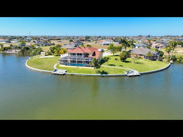 Unique waterfront property for sale in Cape Coral, Florida