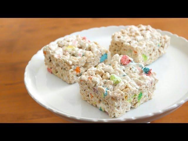 3 ingredient Lucky Charms Bars ️ | SweetTreats