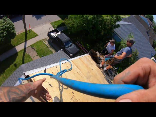 Day In The Life Of A Roofer POV!!