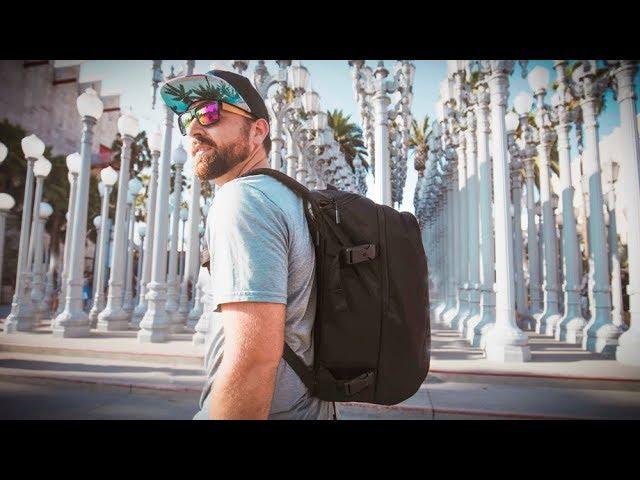 CAMERA BACKPACK that is AWESOME - Incase DSLR Pro Pack