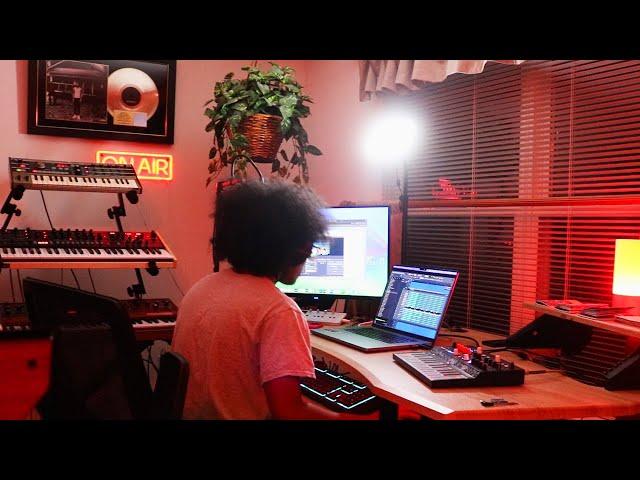 MAKING A WILD BEAT FOR FUTURE & YOUNG THUG