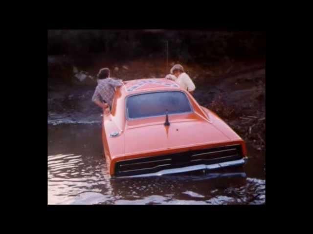 Dukes of Hazzard-Bo and Luke crash General Lee into pond