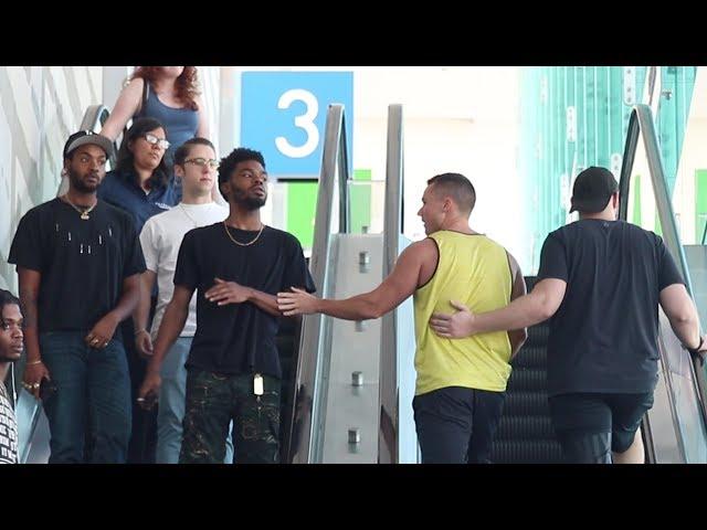 TOUCHING HANDS ON THE ESCALATOR! MAN EDITION