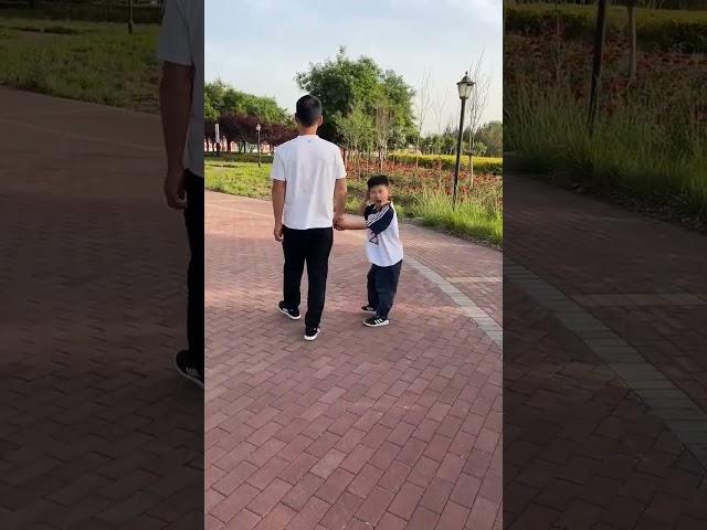 #funny #twinboy #funnybaby #baby #twinbrother #funnyclips #cute #twinsbrothers #funnyvideos