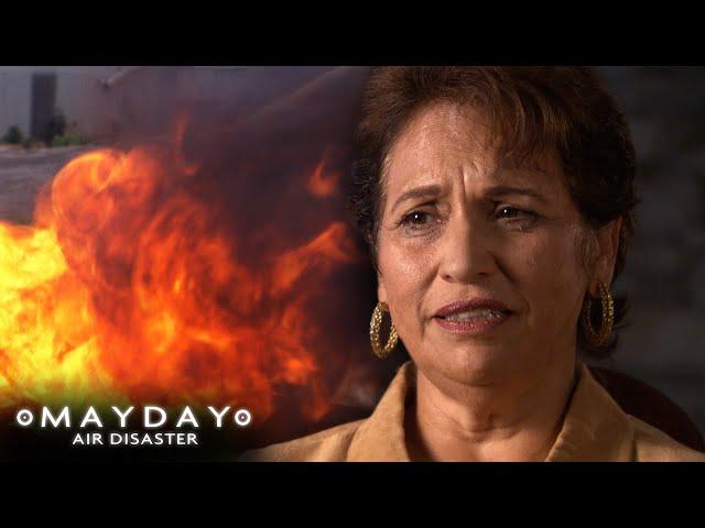 Devastating Collision On Flight 498 | Out Of Sight | Mayday: Air Disaster