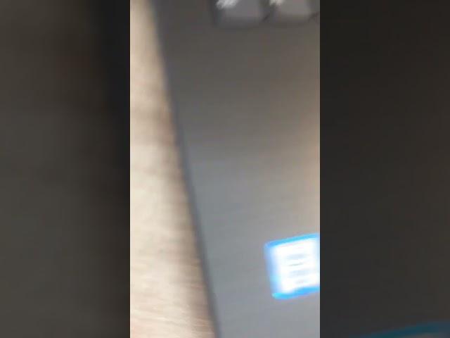 Как включить ноутбук Lenovo, если кнопка питания неисправна