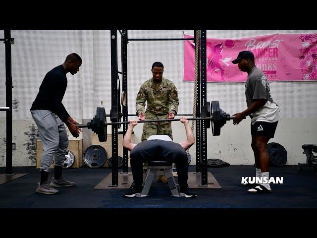 AFN Kunsan - Wolf Pack Fitness Center Power Lifting Competition