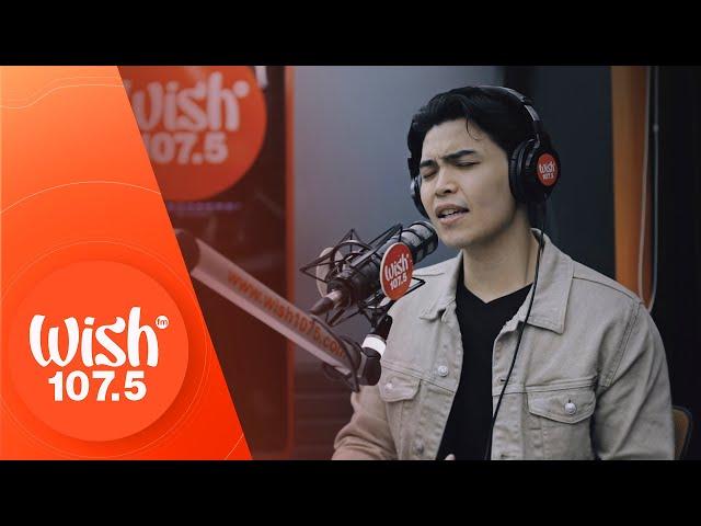 Daryl Ong performs “Adik” LIVE on Wish 107.5 Bus