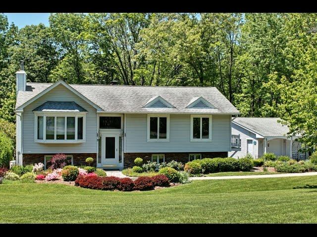 Home for sale - 5 Cox Drive, Monroe, NY 10950