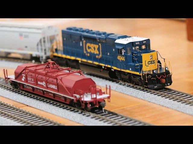 ScaleTrains HO Scale CSX SD40-3 Unboxing