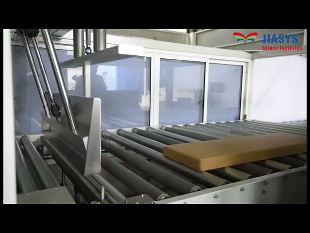 Linear type automatic hot melt glue cardboard box closing and sealing machine