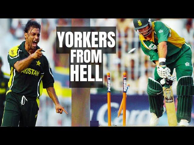 Shoaib Akhtar's Most Insane Yorkers | Best Swing Bowling | Reverse Swing Masterclass